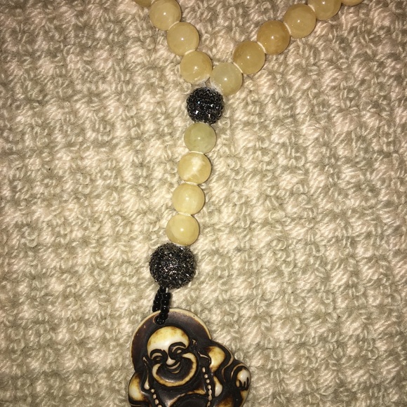 Beaded Buddha necklace - Picture 7 of 7